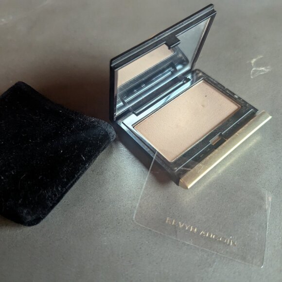 Kevyn Aucoin Beauty | The Sculpting Contour Powder | Light-S - Picture 6 of 13